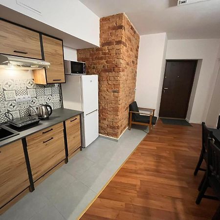 Hostel Woku Швебоджице Екстериор снимка